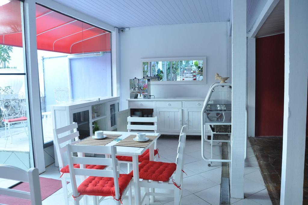 Le Mirage Garden Geriba Guest house 2*